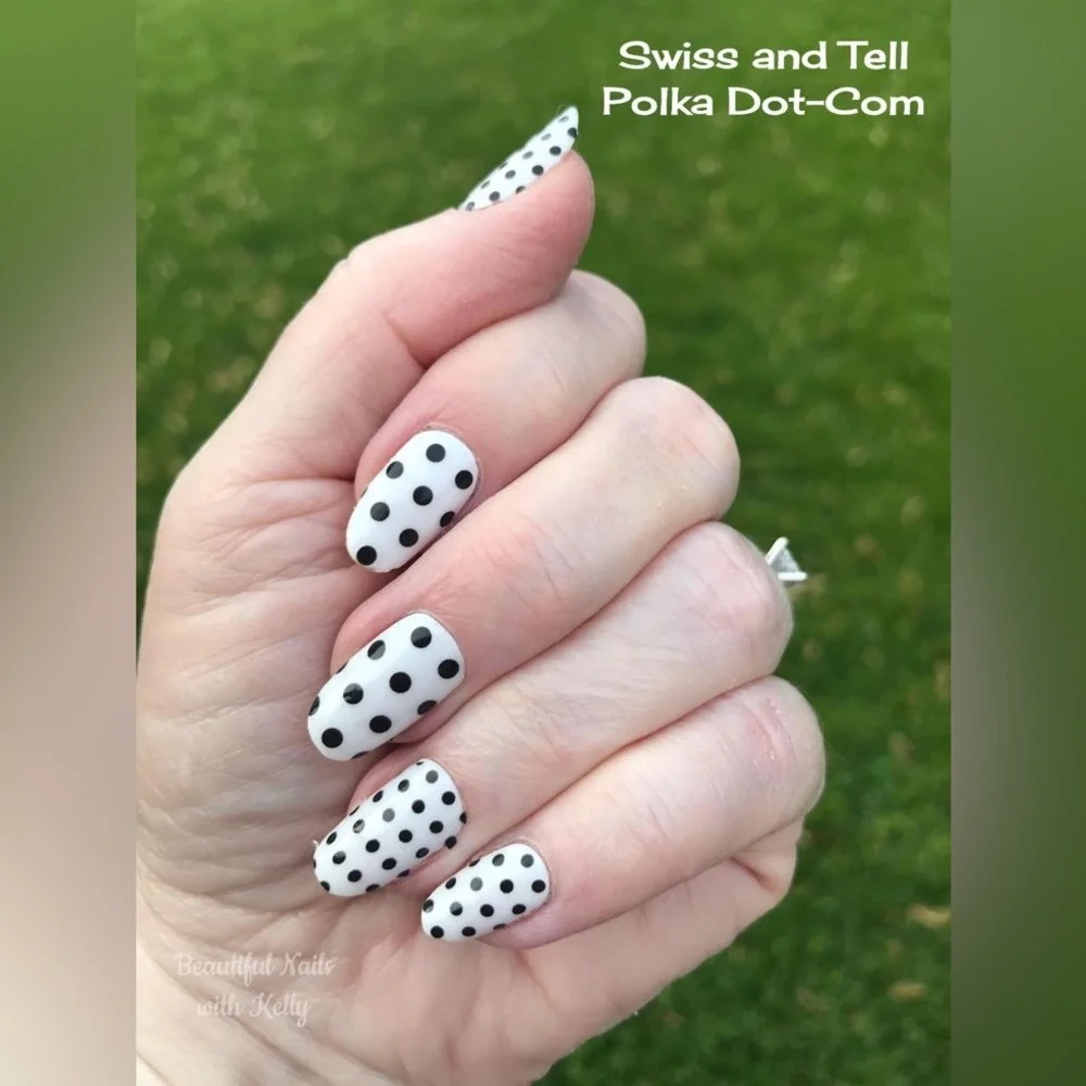 Color Street POLKA DOT-COM Clear Overlay Black & Clear Polka Dots Nail Set - Picture 7 of 7